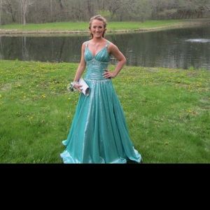Prom dress
